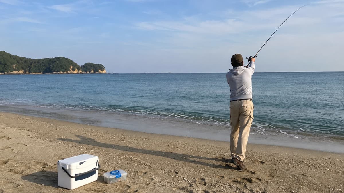 シロギスのちょい投げ釣り入門｜初心者向けの仕掛け・エサ・釣り方